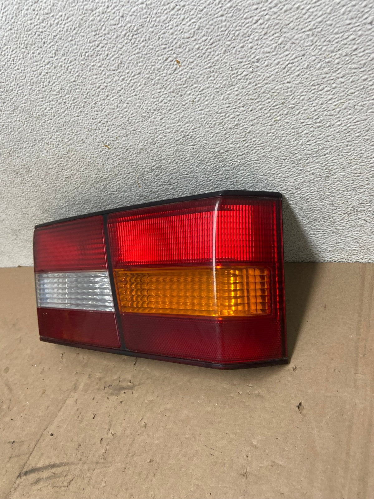 1997 1998 1999 Lexus ES300 Left Lh Driver Side Tail Light Inner AG4789 LK1