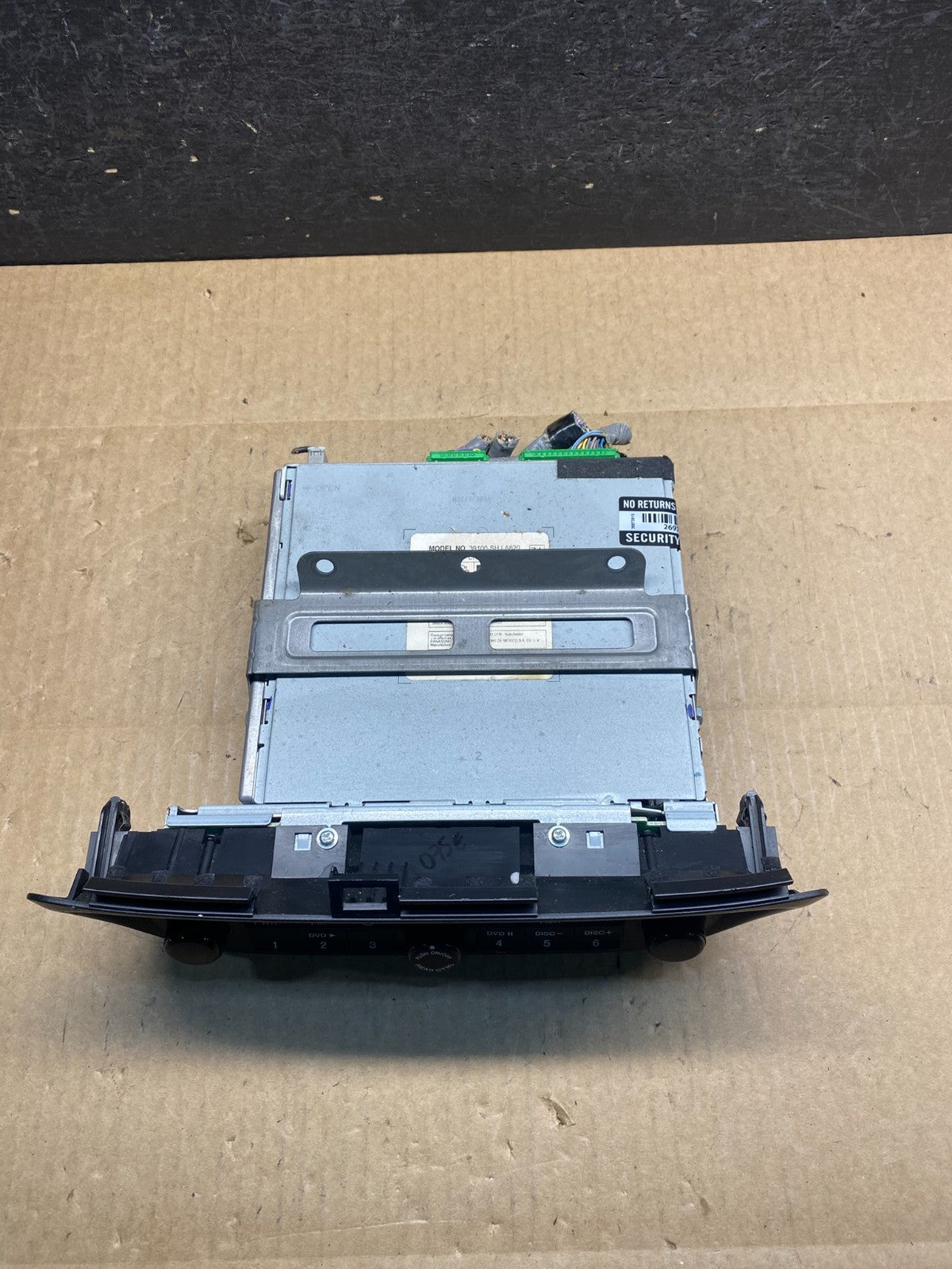 2005 to 2010 Honda Odyssey Am Fm Cd Player Radio Receiver AG7315 DG3