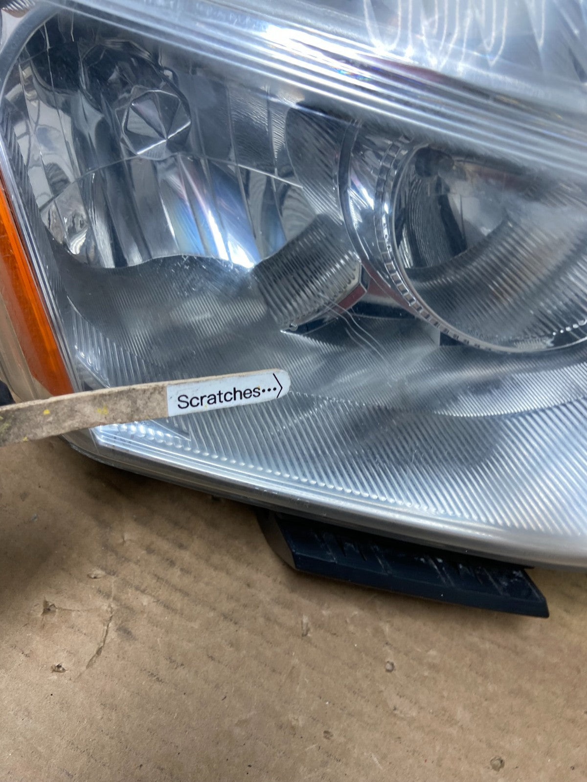 2009-2013 Nissan Rogue Right Passenger Xenon HID Headlight OEM AB5069 DW3