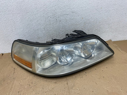 2005 to 2011 Lincoln Town Car Right Passenger Rh Side Headlight AE9282 LK0