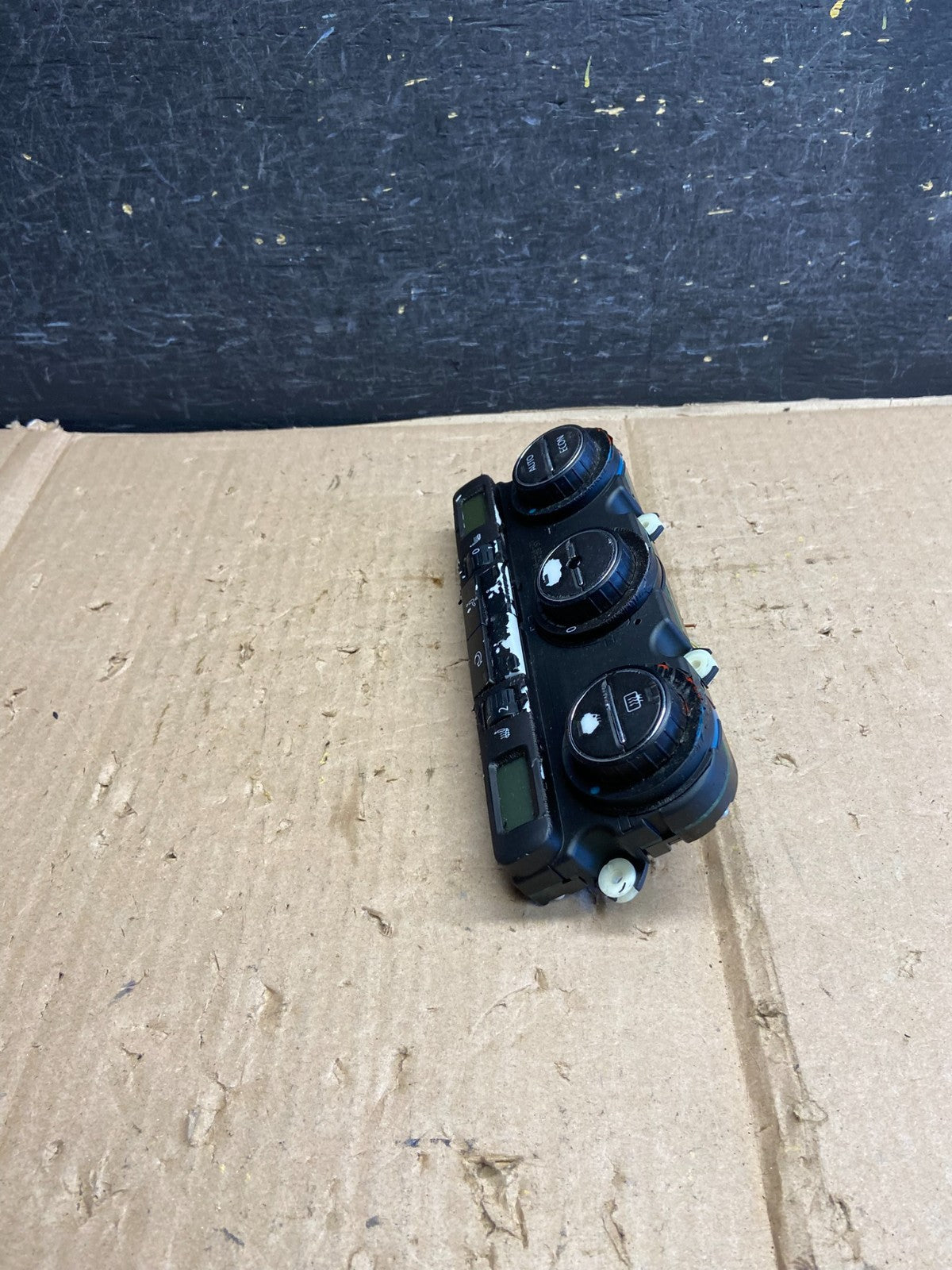 2005 to 2007 Volkswagen Golf MK5 HVAC Climate Control AI2867 PS1