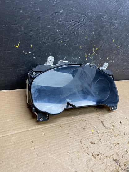 2006 Toyota Sienna Speedometer Cluster Gauge OEM X1388 DG2