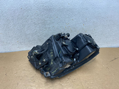 2008 to 2014 Cadillac CTS Right Passegner RH Side Xenon Headlight AI8102 DW7