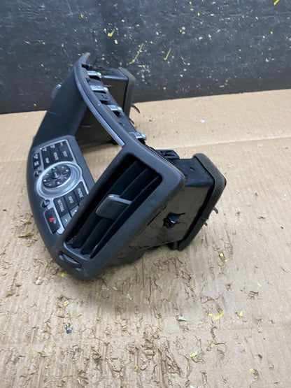 2008 - 2012 Infiniti G35 EX35 Radio Player Screen Panel Bezel V7442 DG2