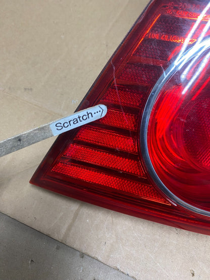2004 2005 2006 Kia Amanti Right Passenger Side Tail Light Inner M0699 DW3