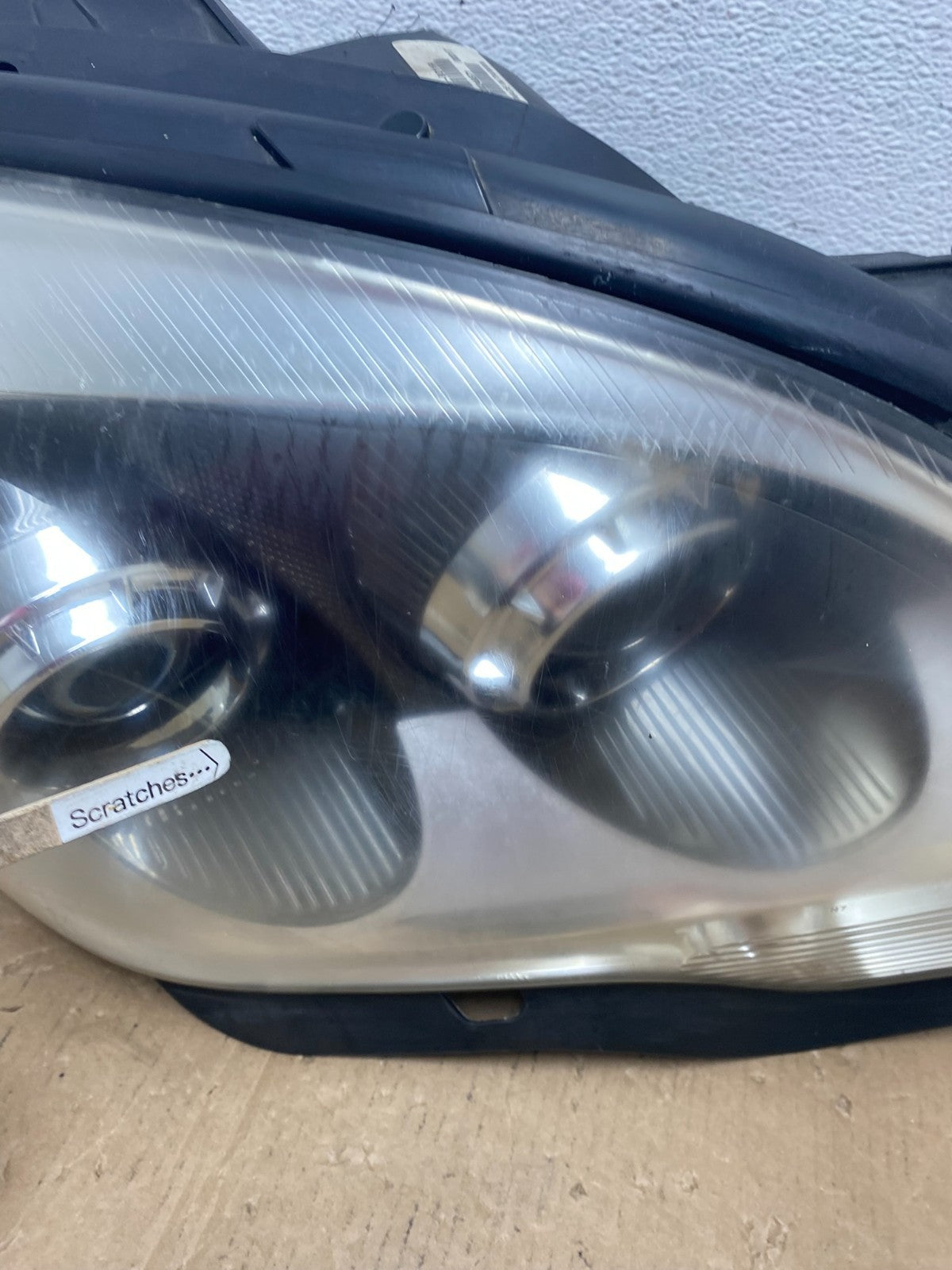 2007-2012 Gmc Acadia Halogen Headlight Right Passenger Side AD7999 DW3