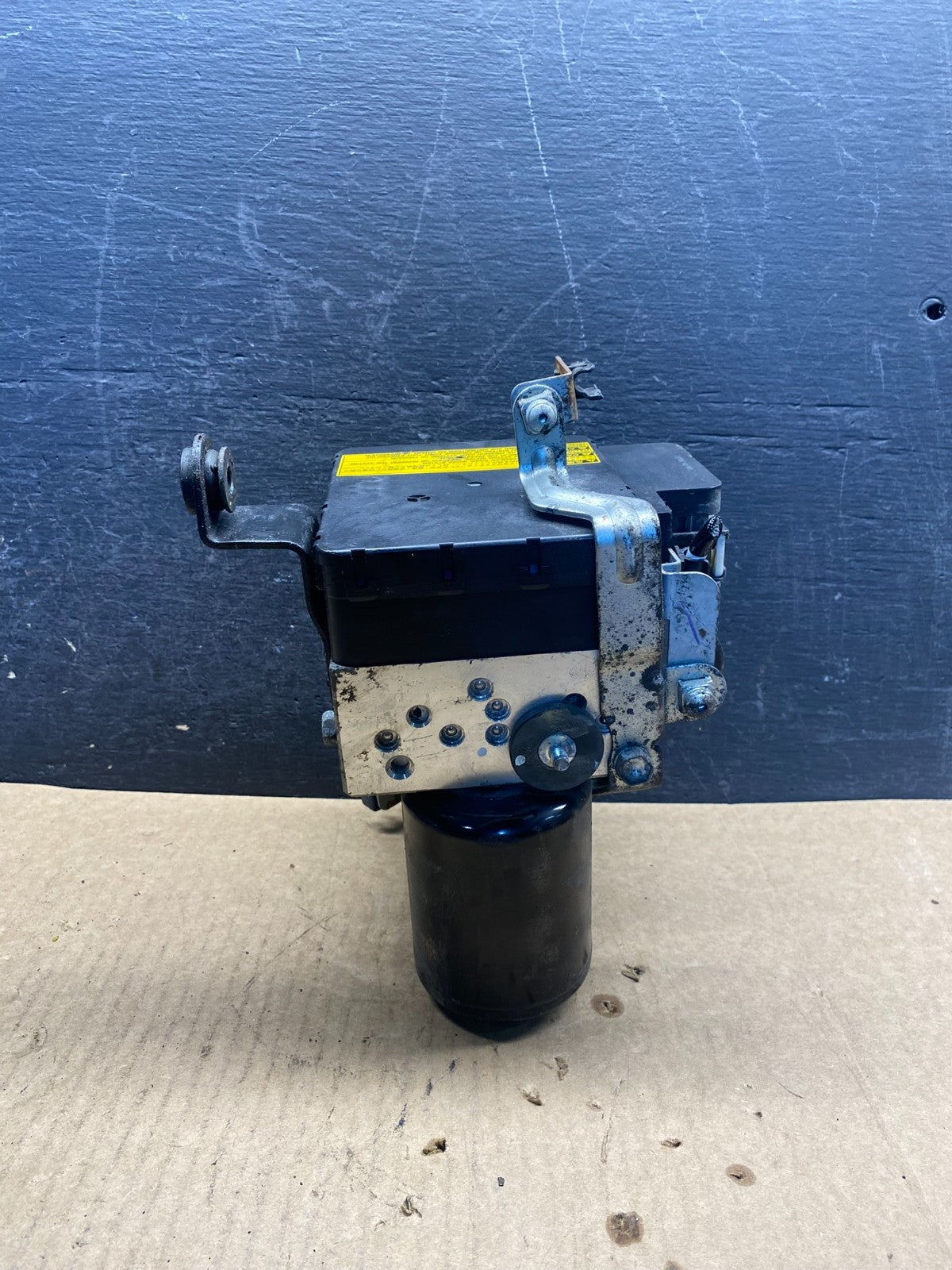 2004 - 2009 Toyota Prius ABS Brake Pump Anti Lock Module AG7226 DG3