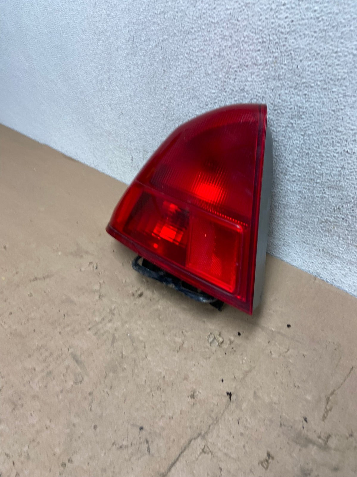 2001 2002 2003 Honda Civic Sedan Left Driver Lh Tail Light AG5670 LK1