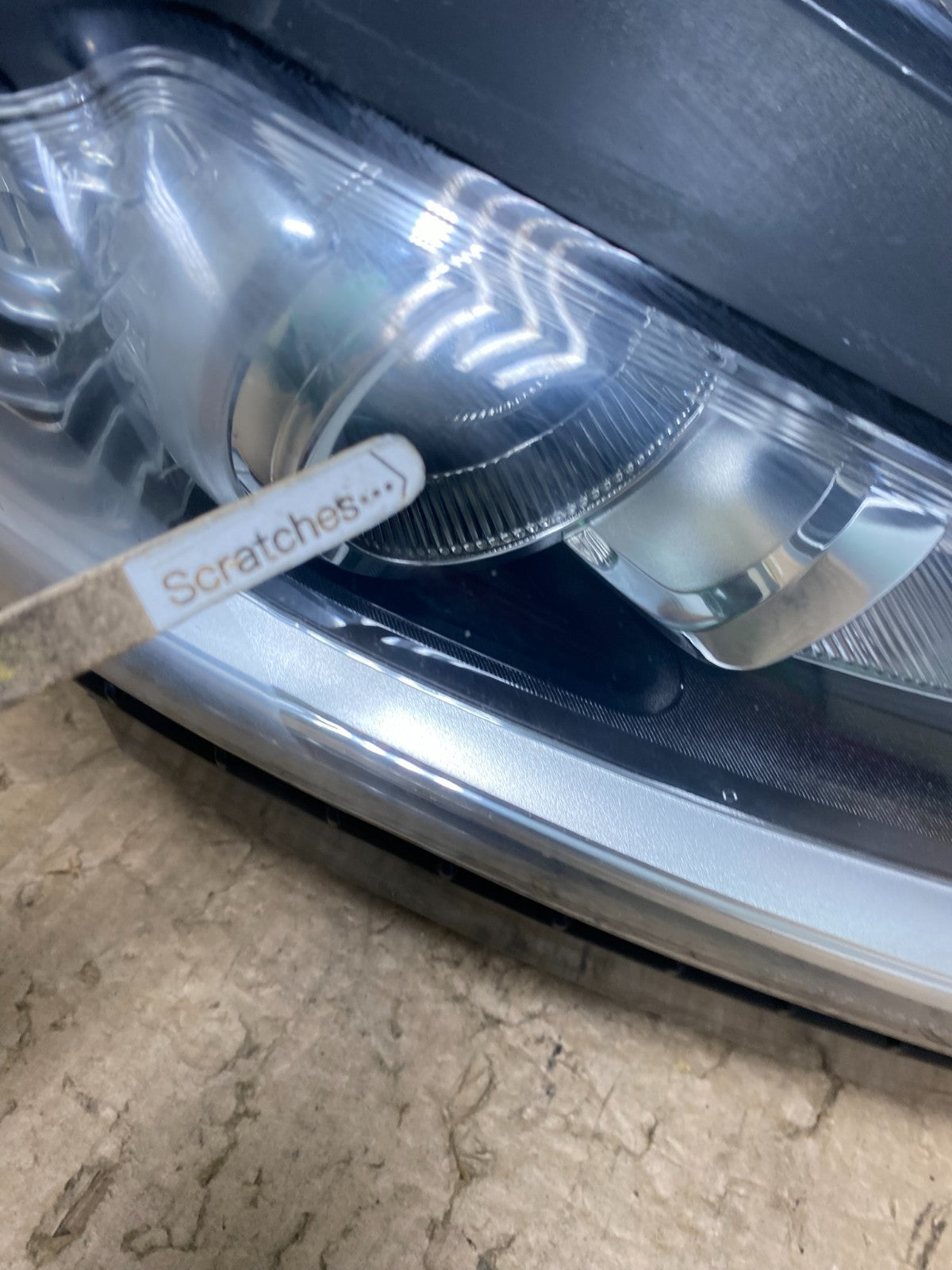 2013 to 2016 Ford Fusion Right Passenger Rh Side Headlight AG1433 DW3