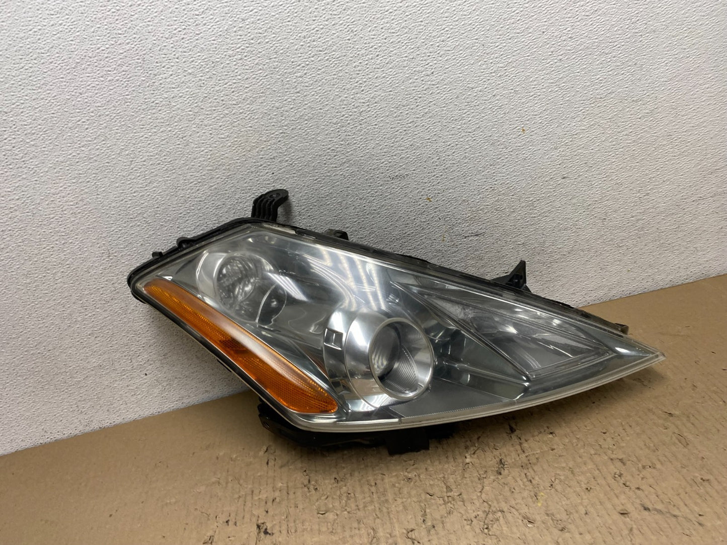 2003 to 2007 Nissan Murano Headlight Xenon HID Right Passenger AF7198 DW0