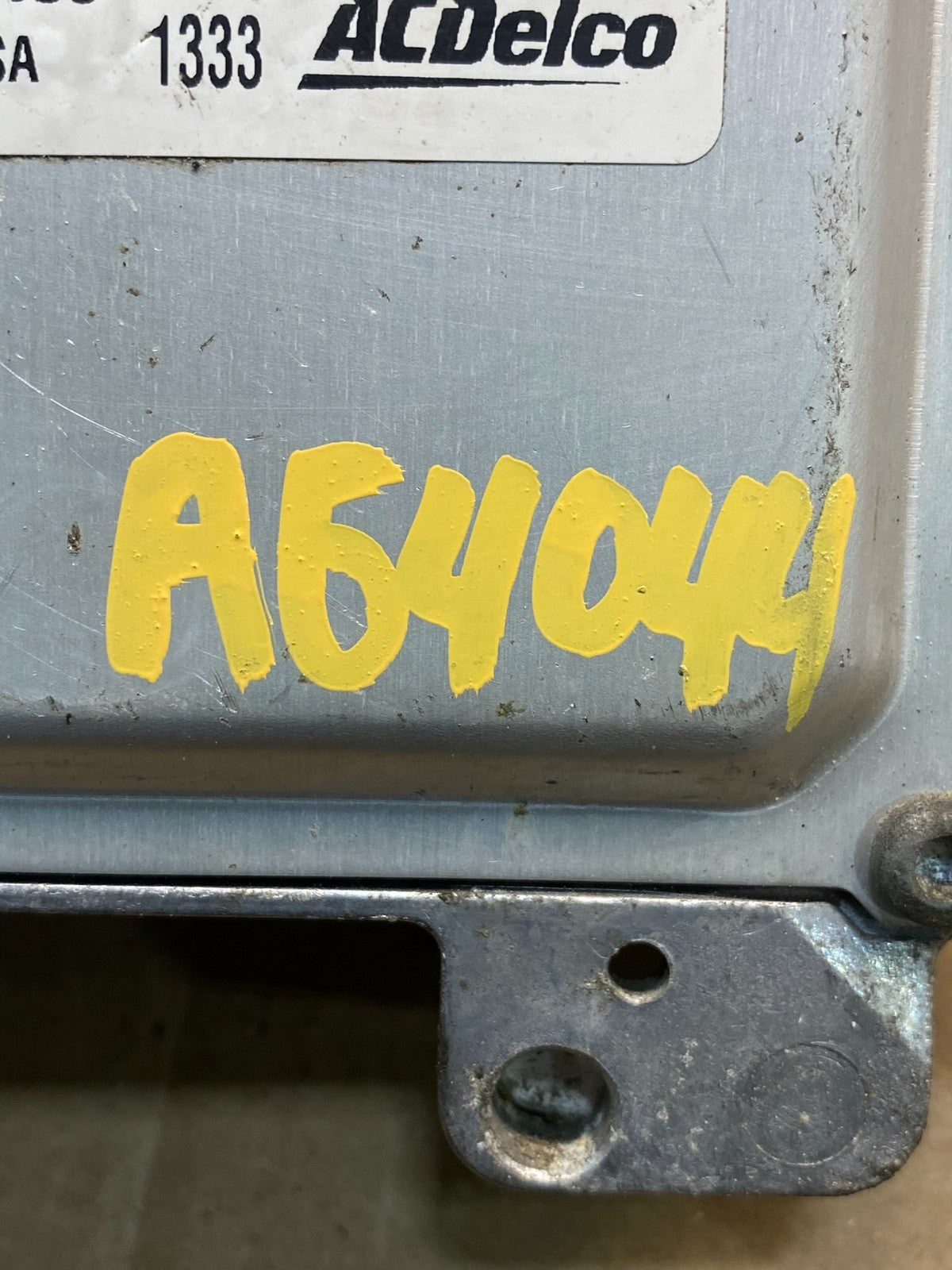 2010 - 2013 GMC Sierra 5.3L Engine Control Module ECM ECU AG4044 DG3