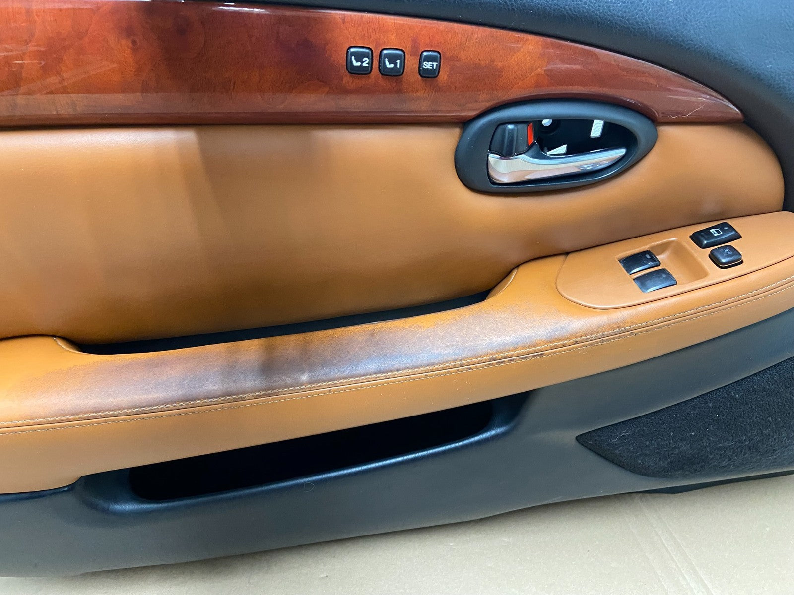 2002-2010 Lexus SC430 Front Left Driver LH Door Trim Cover Panel AG4508 DG3