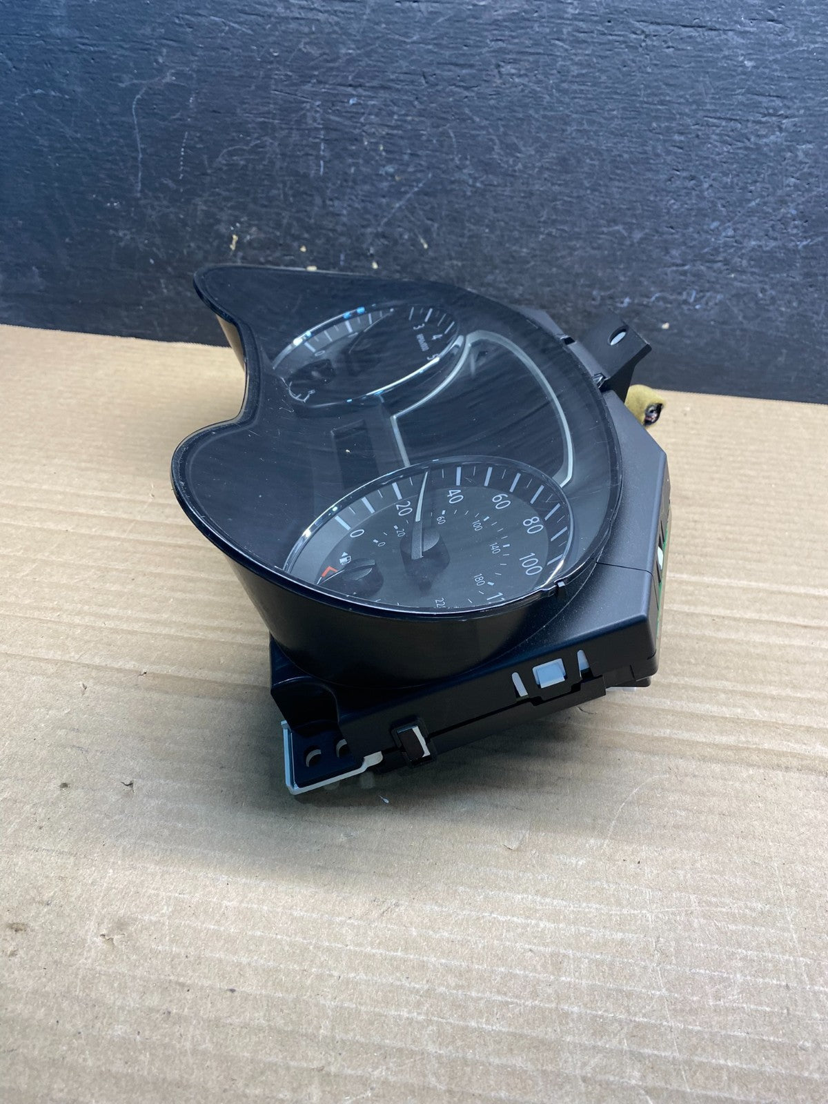 2013 Nissan Pathfinder Speedometer Cluster Gauge AF3834 DW2