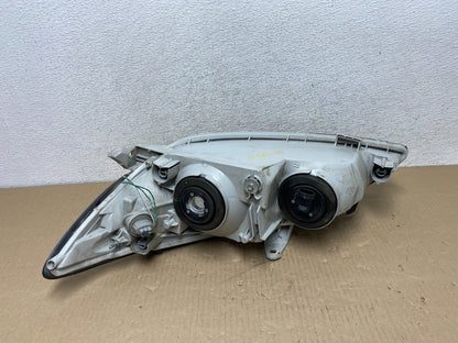 2002 to 2004 Toyota Camry Halogen Headlight Right Passenger Rh AG5876 DW6