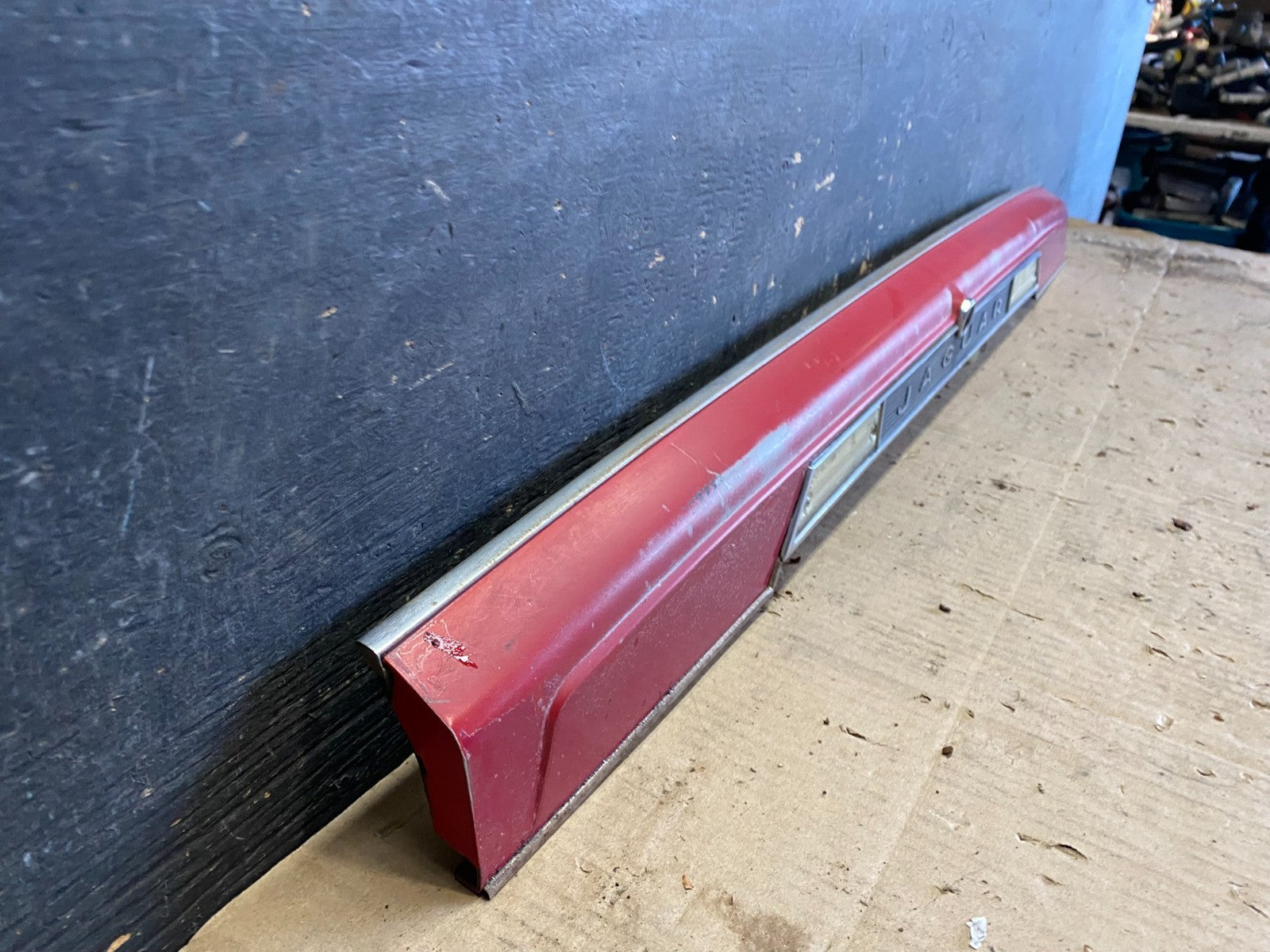 1986 to 1991 Jaguar Xjs Boot Lid Rear Plinth Section Fitting Panel U6475 PS2