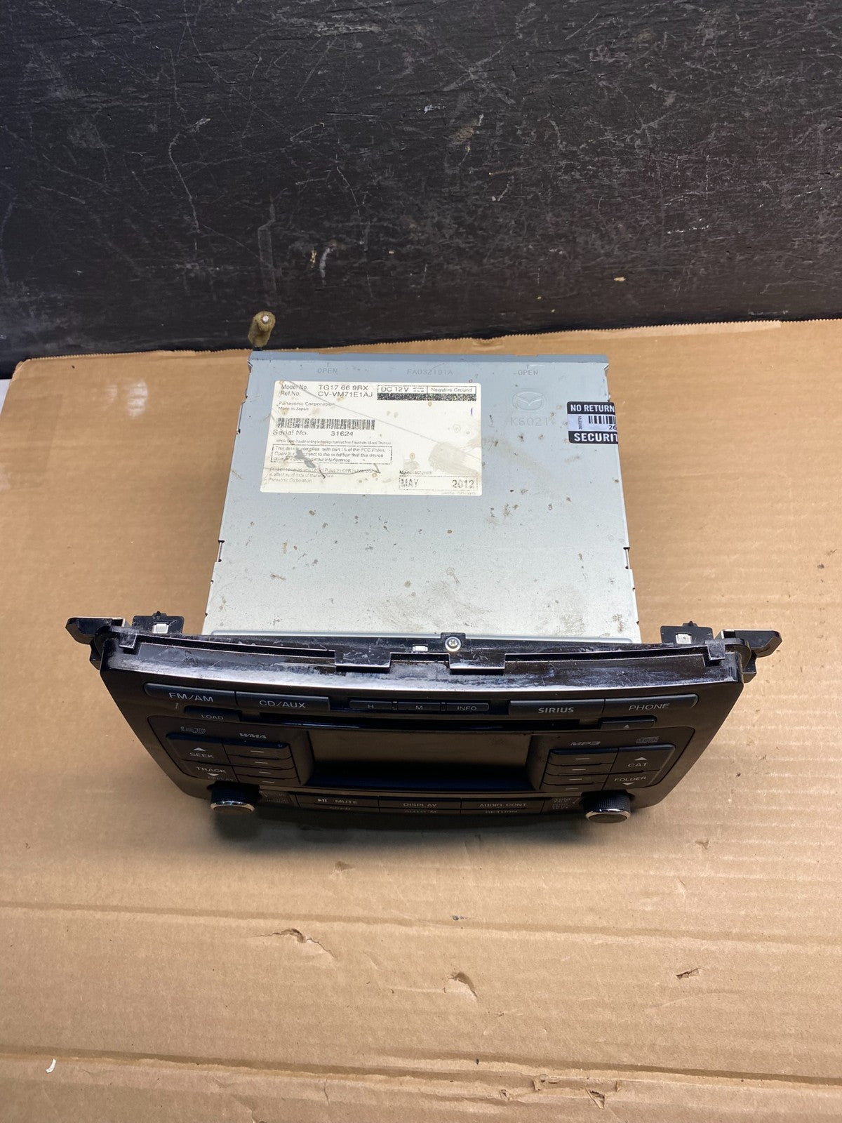 2011 - 2012 Mazda CX9 CX-9 Radio Stereo CD MP3 Player Receiver ad7603 DG3