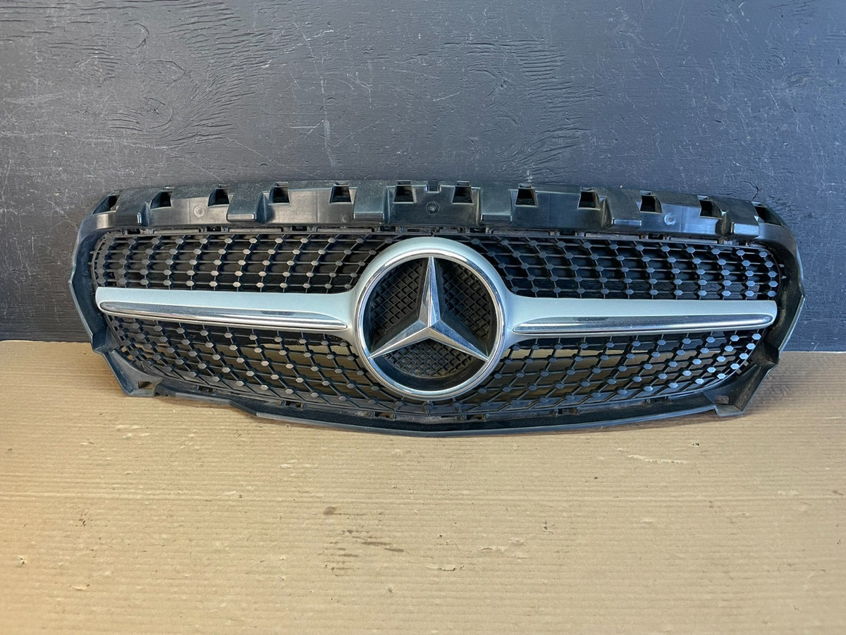 2014 2015 2016 Mercedes-Benz CLA250 Front Upper Grille Grill af3467 DG0