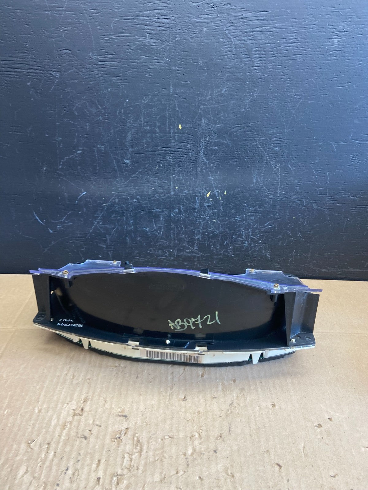 2000 to 2005 Chevrolet Astro Cluster Gauge Speedometer ECM AB9721 DG5