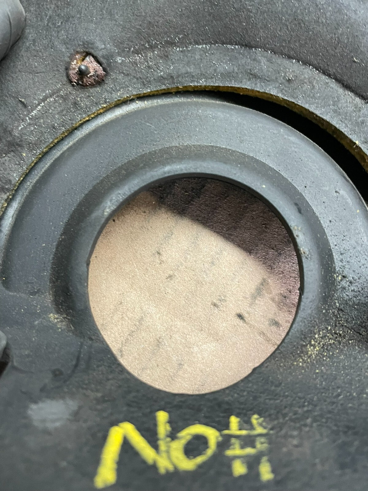 2002 to 2005 Hyundai Sonata 2.4L Engine Trim Cover J6920 PS8