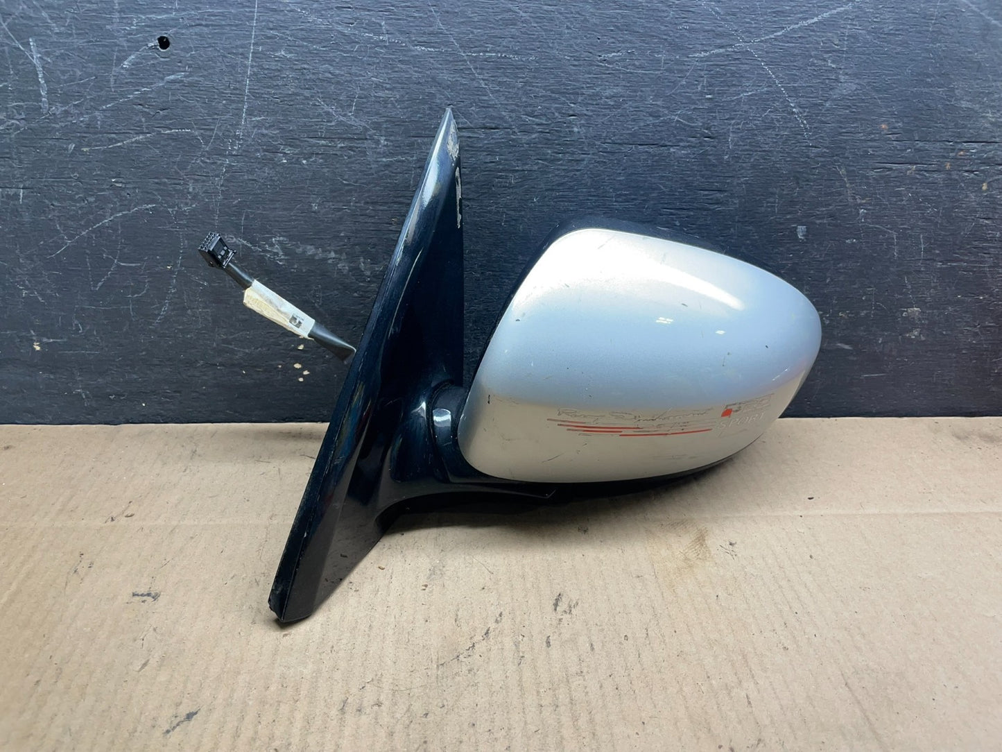 2013 to 2016 Nissan Pathfinder Left Driver View Door Mirror OEM P4564 DG0