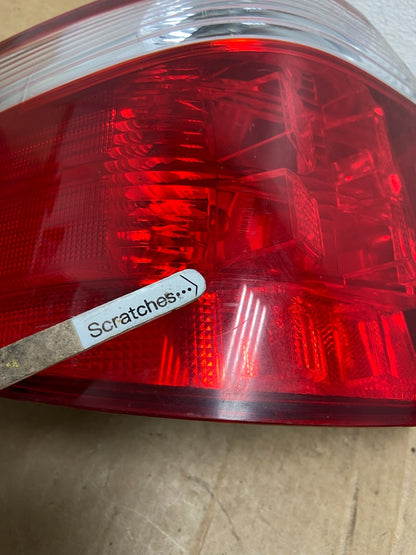 2005 2006 2007 Honda Odyssey Left Driver LH Side Tail Light AD6060 DW3