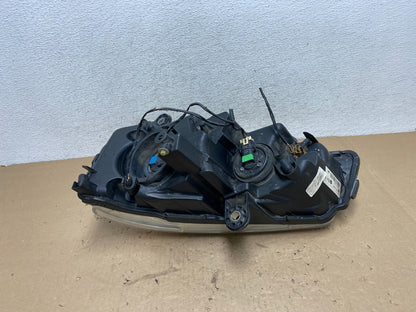 2011 to 2016 Chrysler Town and Country Right Passenger Headlight AG4403 DW5