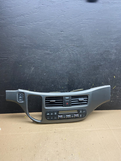 2005 to 2010 Honda Odyssey Radio Climate Control Dash Trim Bezel T9358 DG0