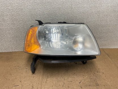 2005 - 2007 Ford Freestyle Right Passenger RH Side Halogen Headlight AA8266 DW0
