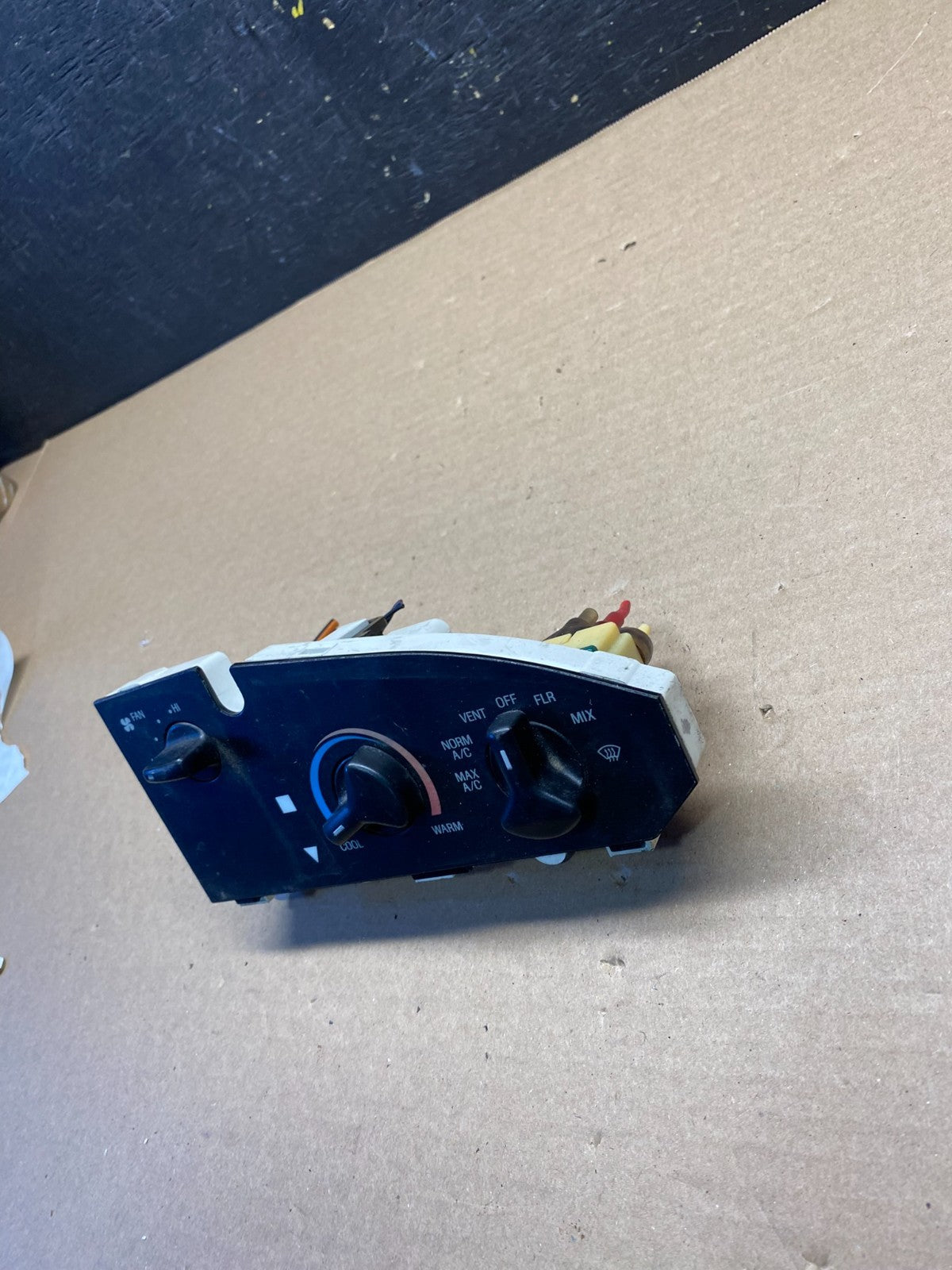 1997-2014 Ford Van Econoline E150 E250 Heater Climate Fan Control S2550 DG2