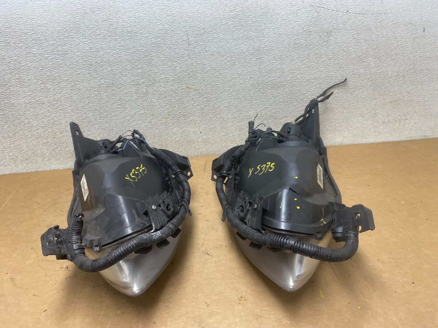 Sedan 2010 2011 2012 Nissan Altima Headlights Halogen Left+Right Side X5375 DW16