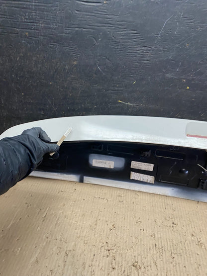2009 to 2014 Volkswagen Routan Rear Spoiler OEM X8250 PS9