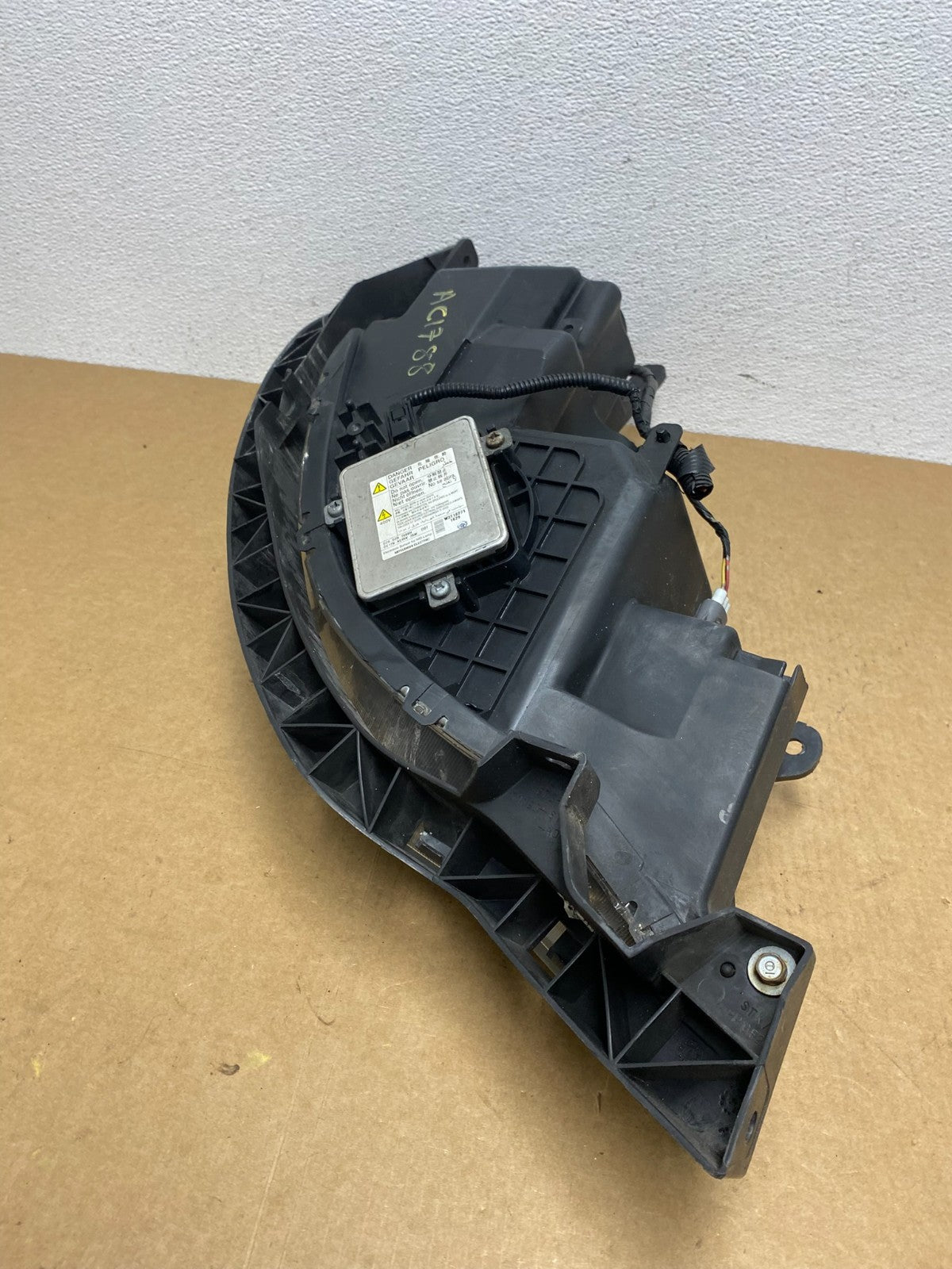 2010 to 2012 Acura Rdx Left Driver LH Side Headlight Xenon HID OEM AC1788 DW6
