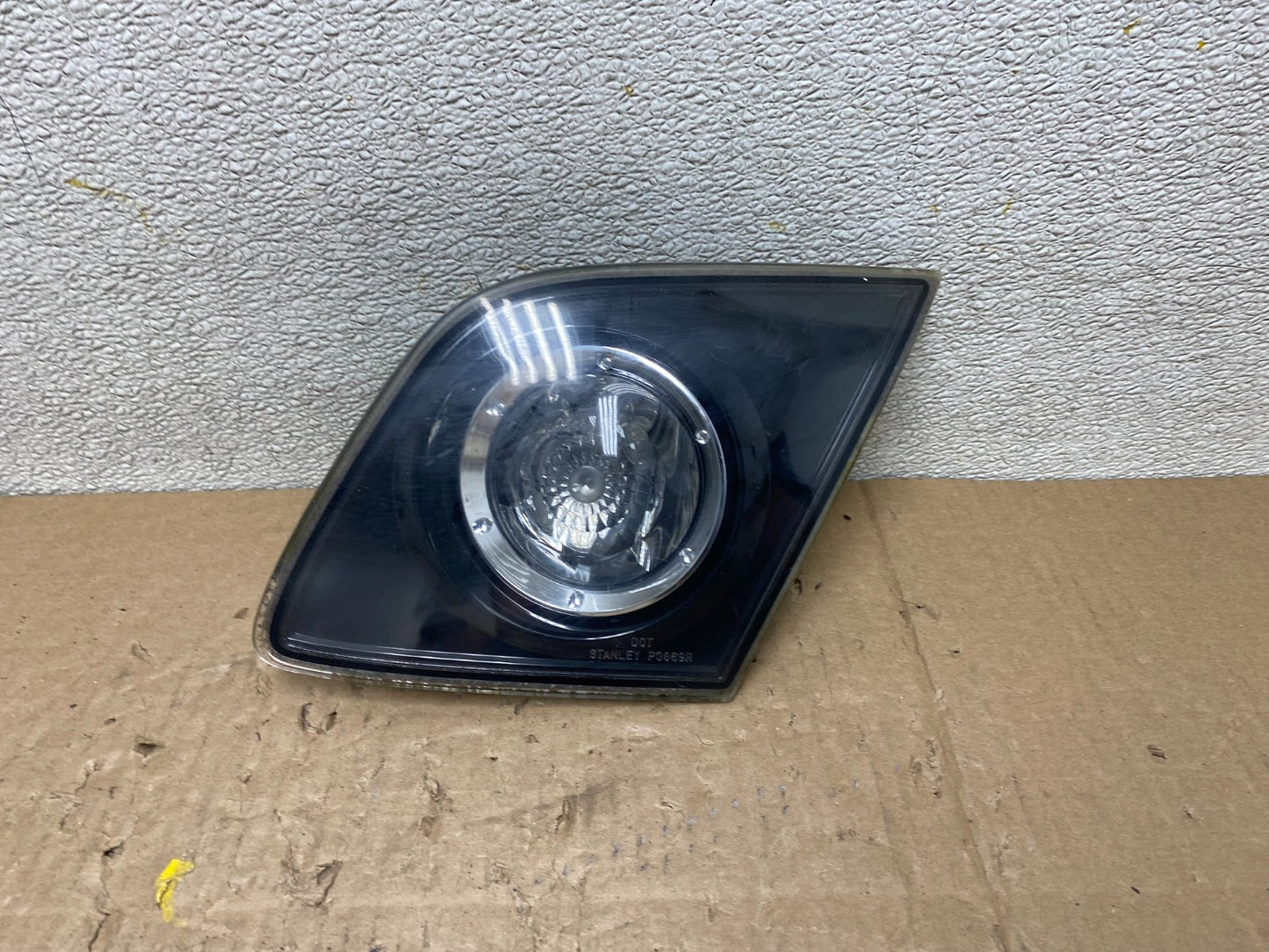 2004 to 2009 Mazda 3 Hatchback Right Passenger RH Inner Tail Light OEM T7744 DW0