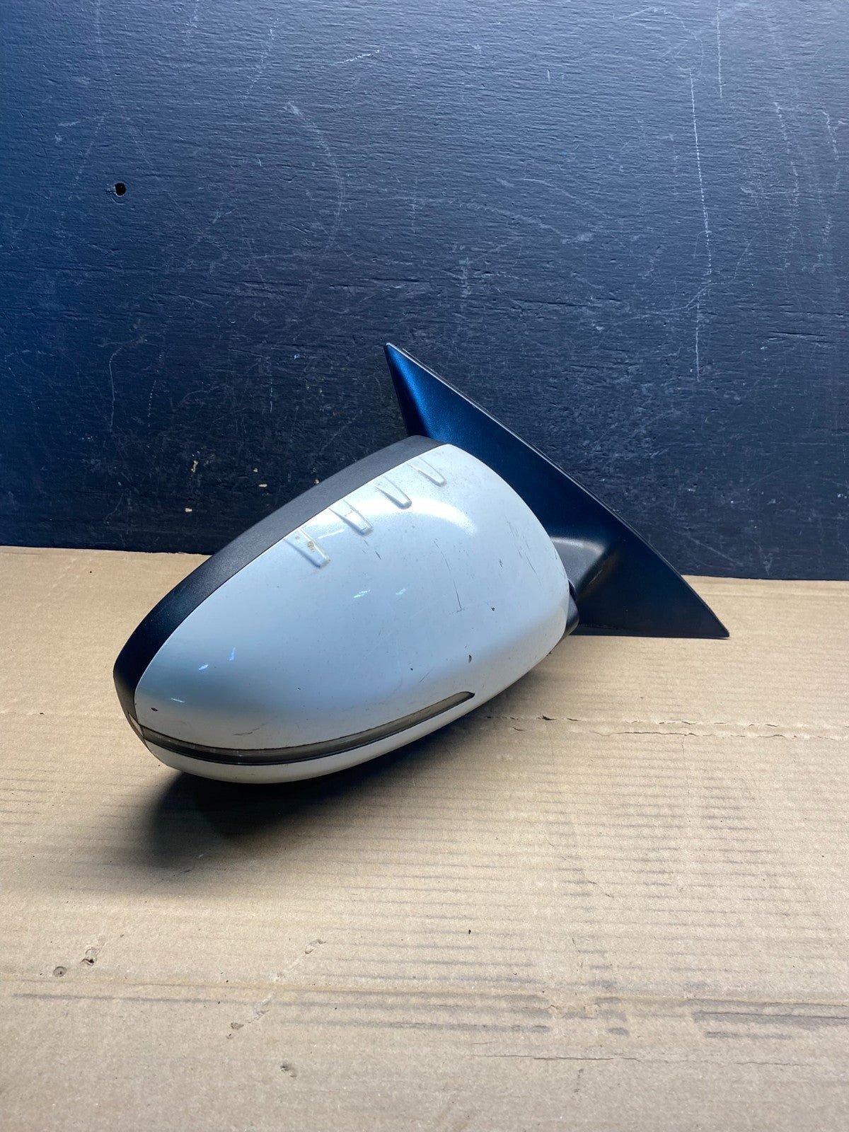 2011 - 2013 Kia Optima Right Passenger View Door Mirror Turn Signal AF3914 DW1