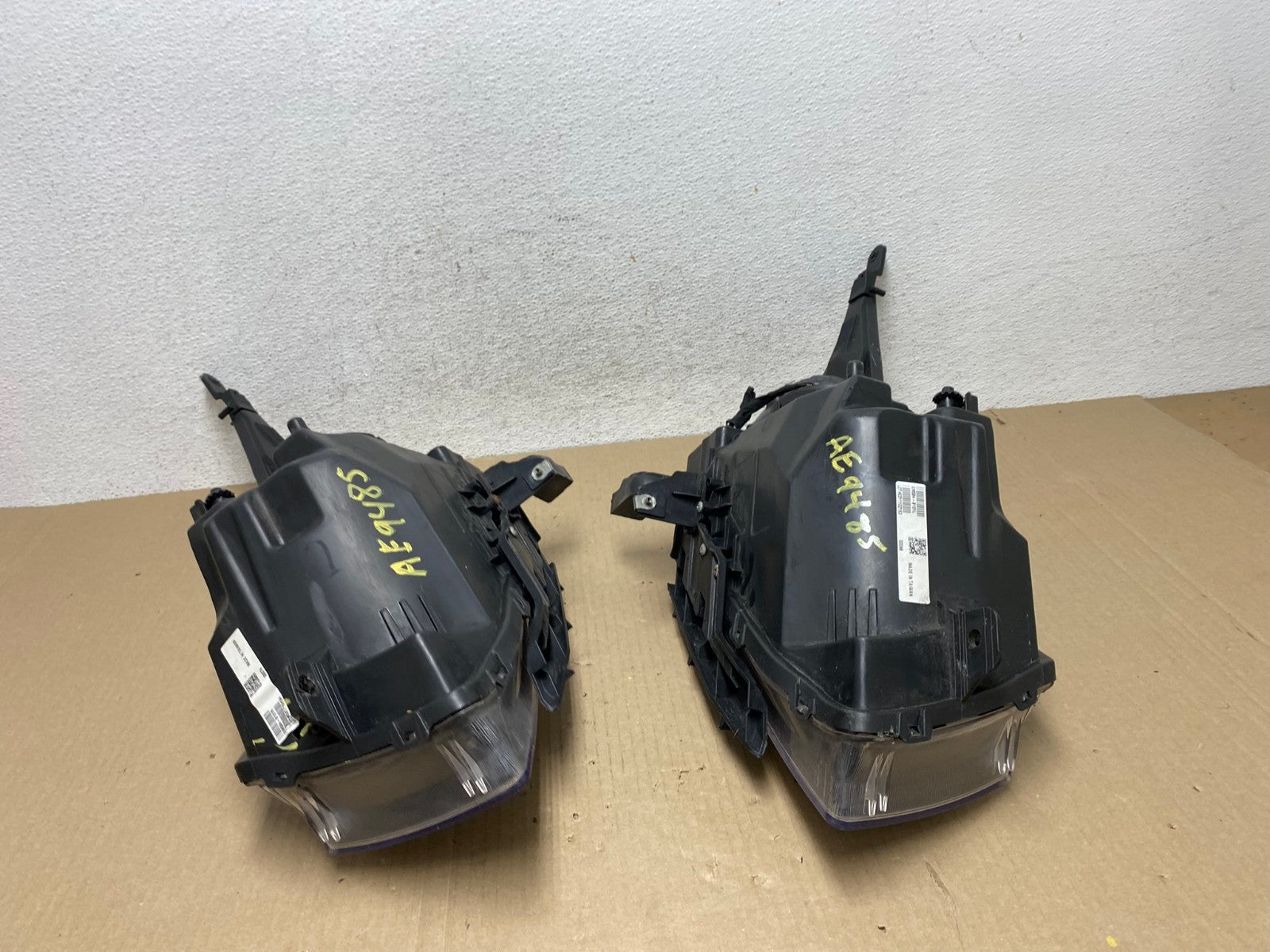 2011 to 2015 Chevrolet Cruze Halogen Left+Right Set Headlights DEPO AE9485 LK8
