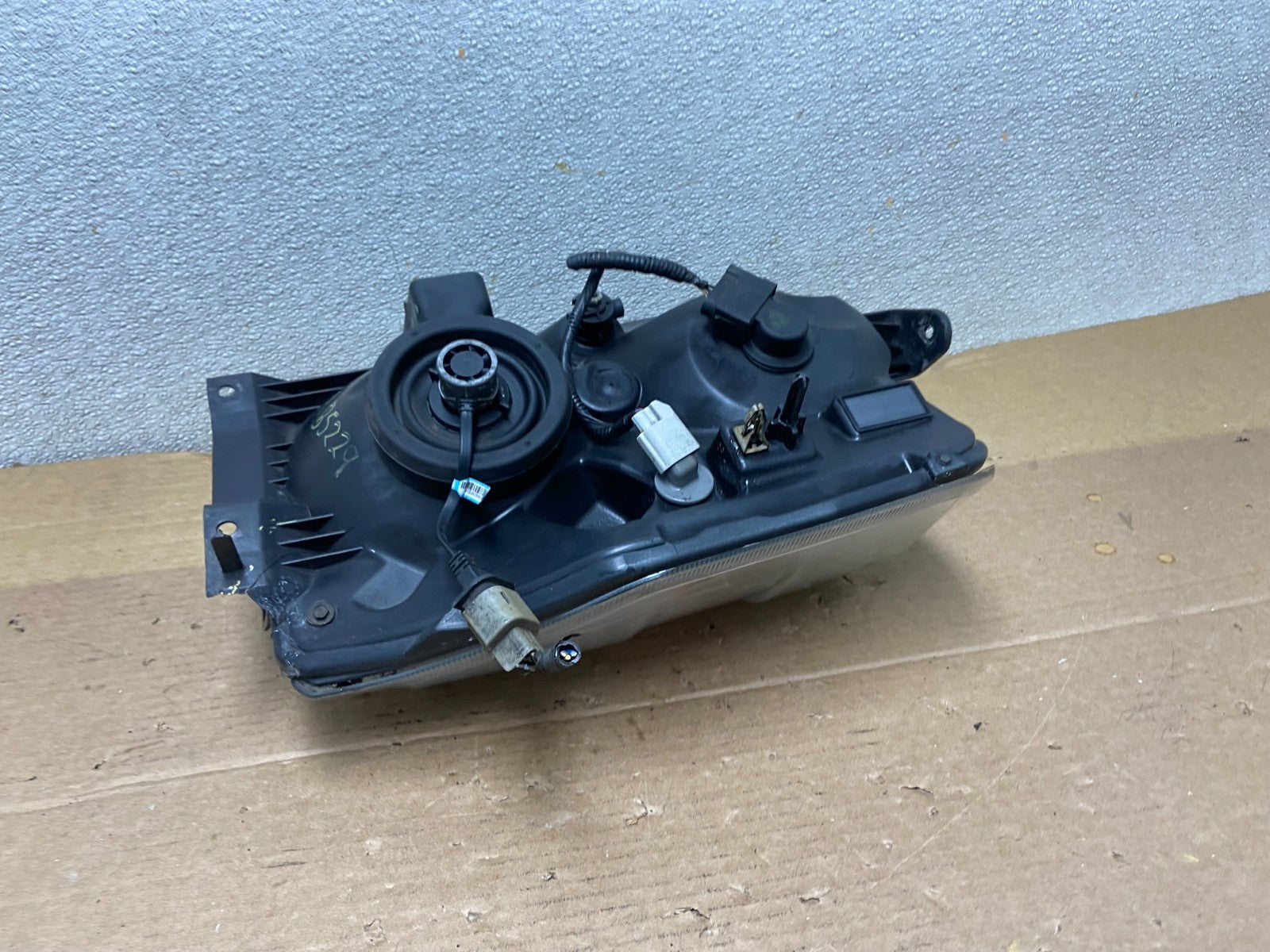 2008-2014 Ford Econoline E150 E250 E350 Right Passenger Headlight Oem AB5229 DW6