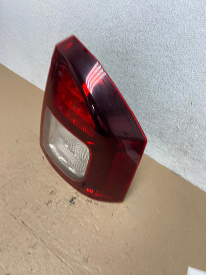 2014 - 2017 Jeep Compass Right Passenger Side Tail Light AF4618 LK1