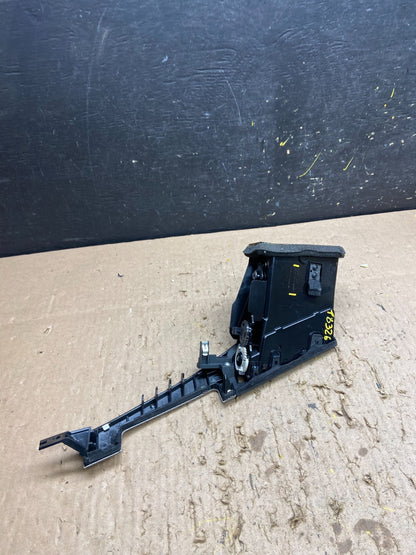 2014-2018 Infiniti Q50 Right Passenger Center Dash Air AC A/C Vent Oem T8326 DG4