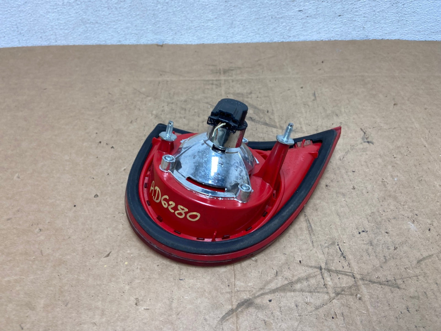 2006-2009 Volkswagen Golf Right Passenger Rh Tail Light Inner Trunk AD6280 LK4