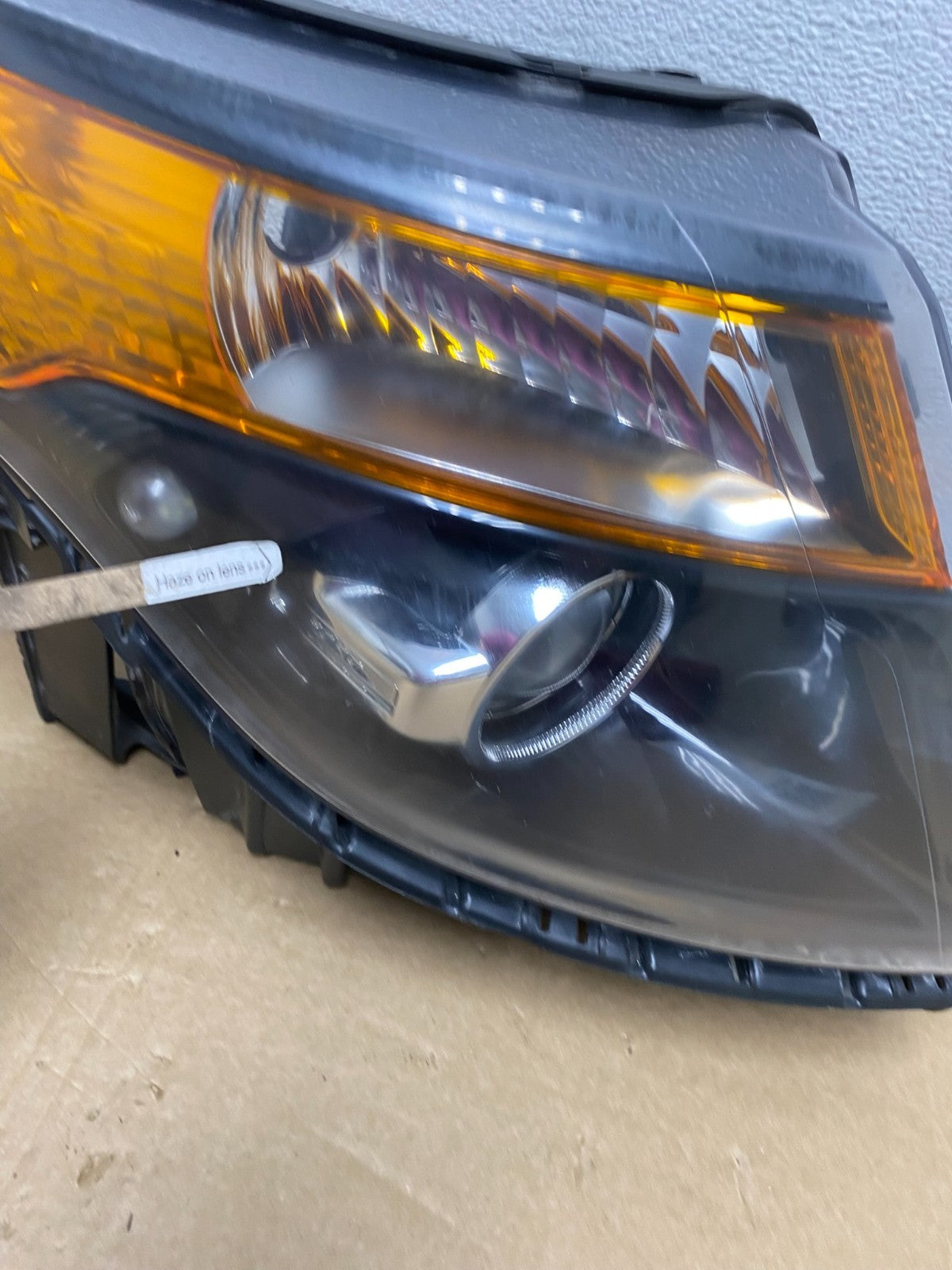 2011 - 2015 Ford Explorer Police Right Passenger Halogen Headlight AF7286 DW4