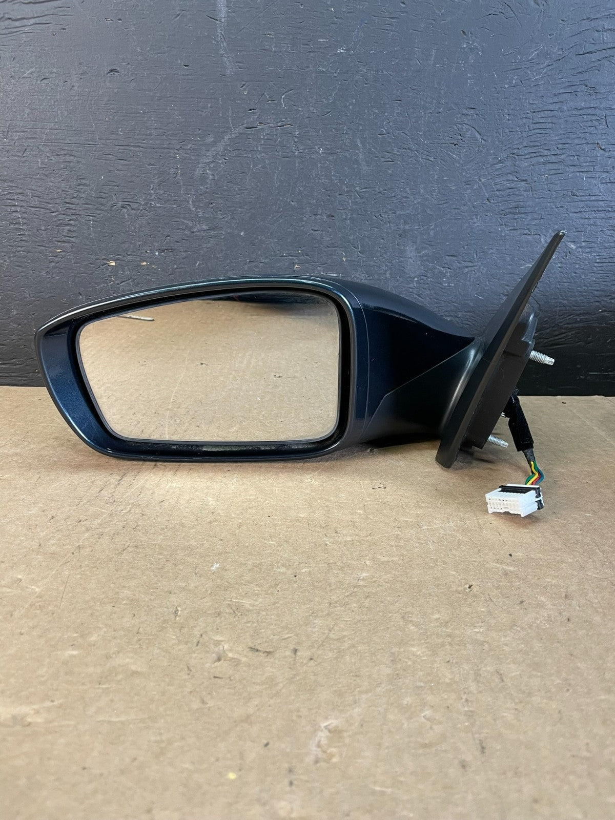 2011-2015 Hyundai Sonata Left Driver Side View Turn Sgn Door Mirror OE AD0339 DW3