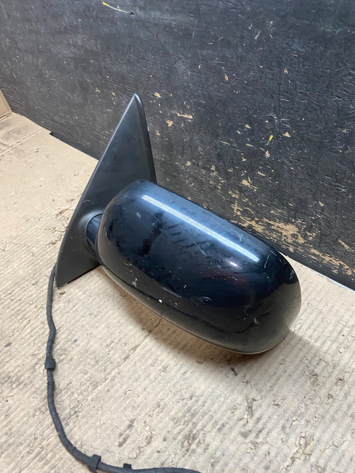 2004 to 2007 Volkswagen Touareg Left Door Power View Door Mirror OEM V4381 IT1