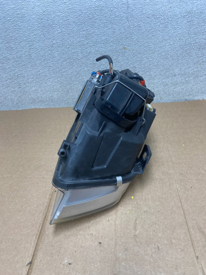 2002 to 2004 Audi A6 Left Driver LH Side Xenon HID Headlight OEM AA1123 DW5