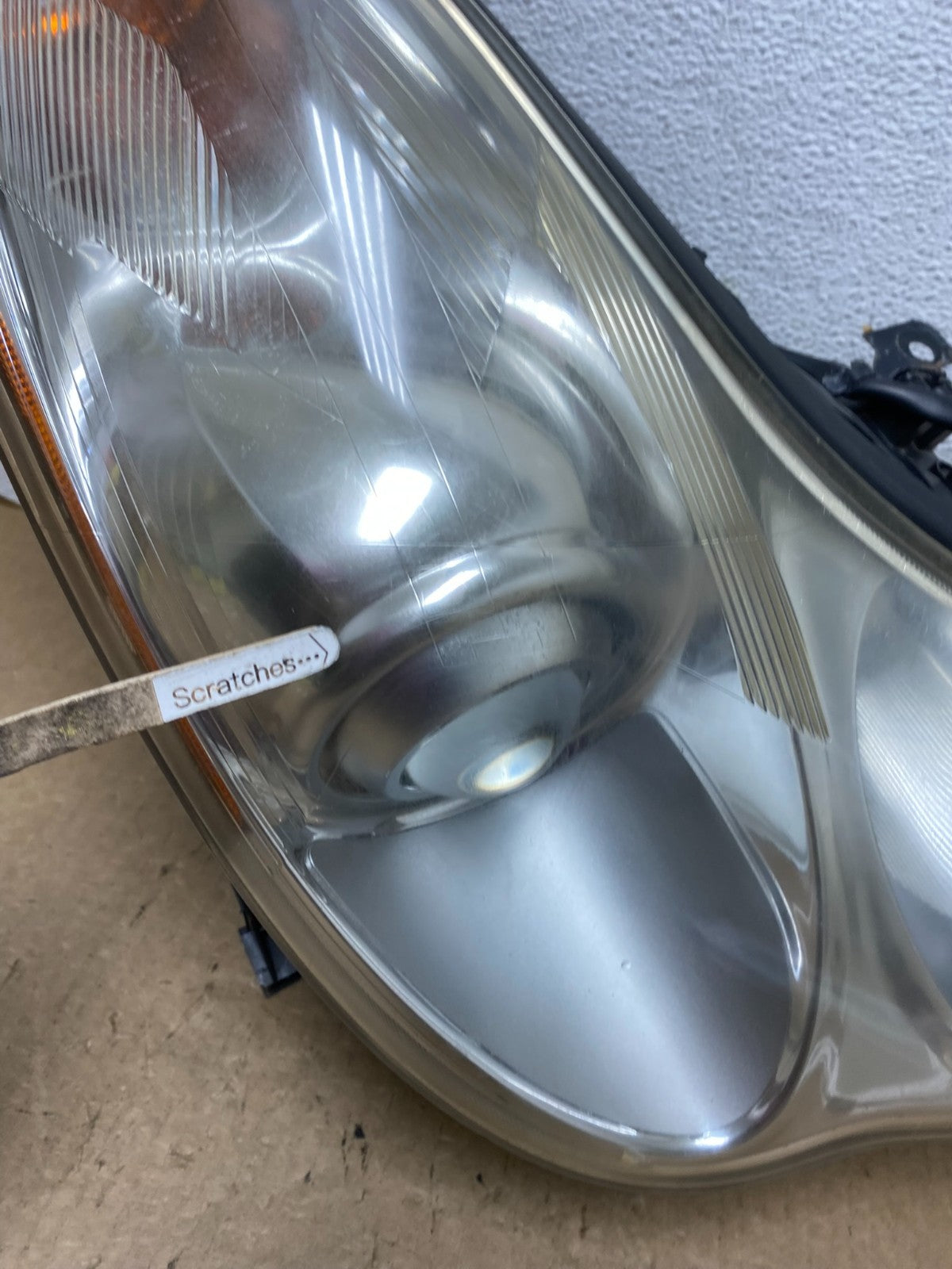 2008-2015 Infiniti EX35 EX37 QX50 Right Passenger Xenon Headlight AF9817 DW3
