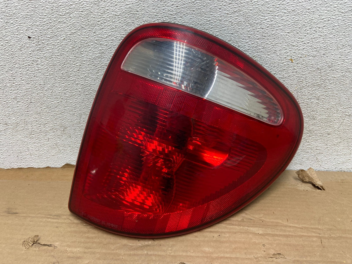 2001-2003 Dodge Grand Caravan Right Passenger RH Side Tail Light AG8334 LK0