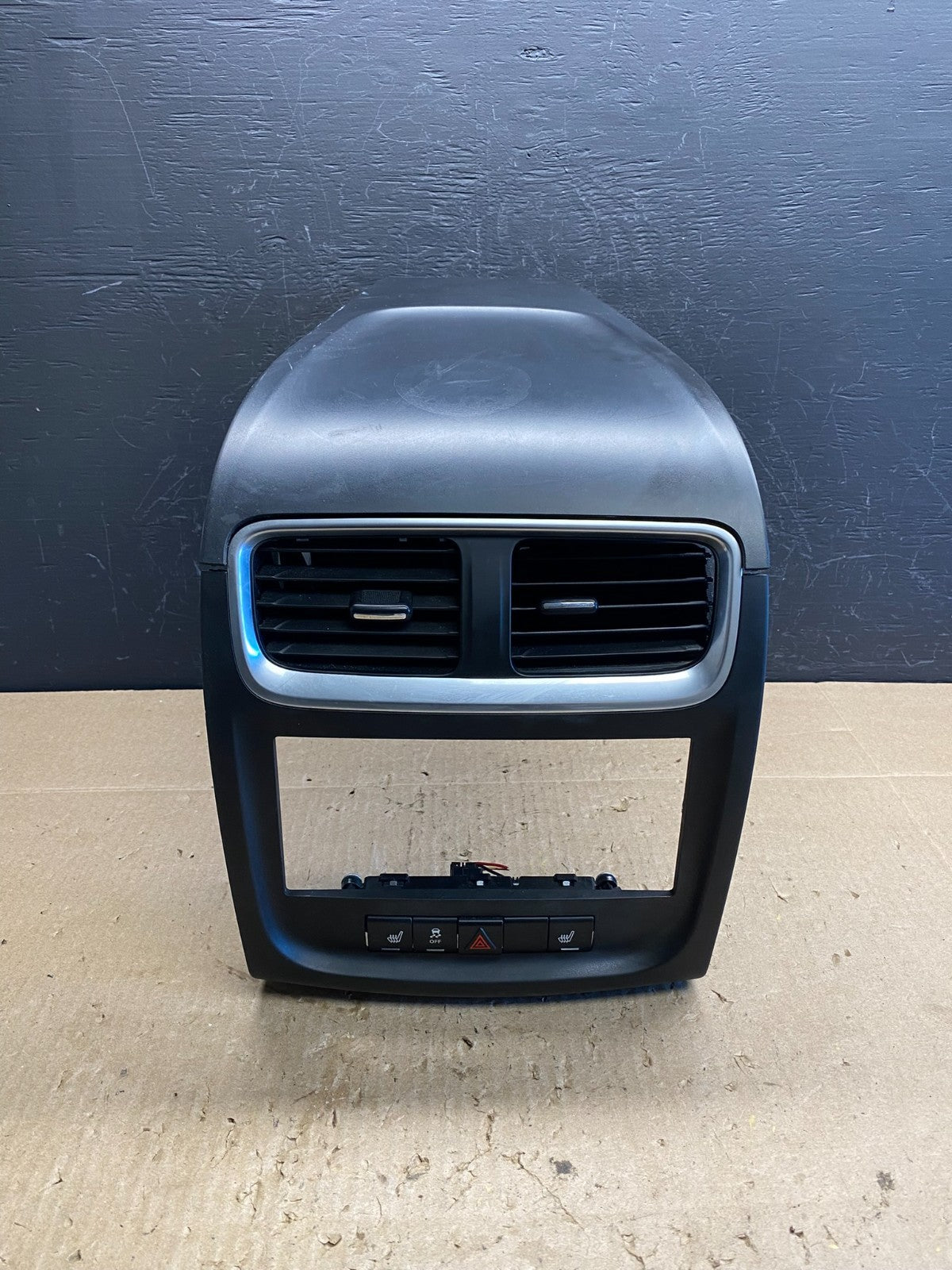 2011 - 2014 Dodge Avenger Center Dash Black Radio Trim Bezel Panel AC6815 DG0