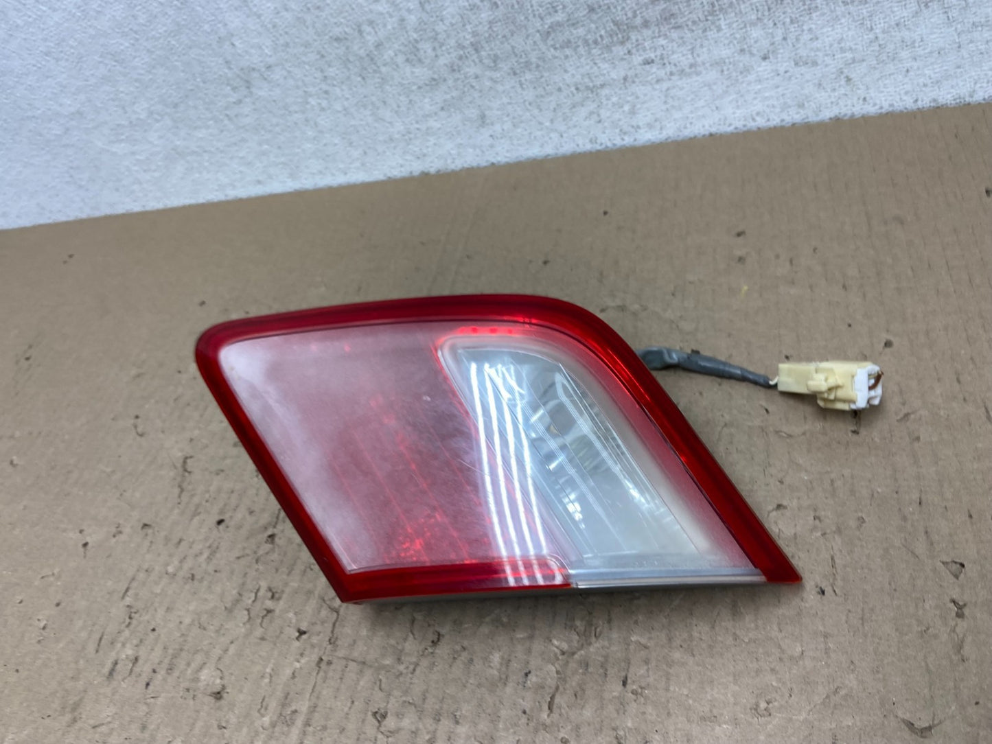 2007 2008 2009 Toyota Camry Right Passenger Rh Tail Light Inner AE9829 DW1