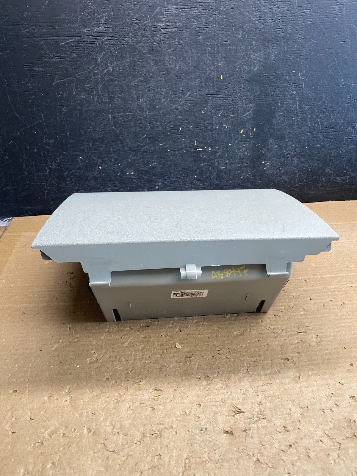 2007-2008 Dodge Caliber Front Right Passenger Storage Glove Box AG8497 DG5