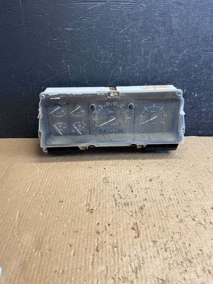 1992 to 1997 Ford F250 F350 Speedometer Cluster Gauge af1576 DG0