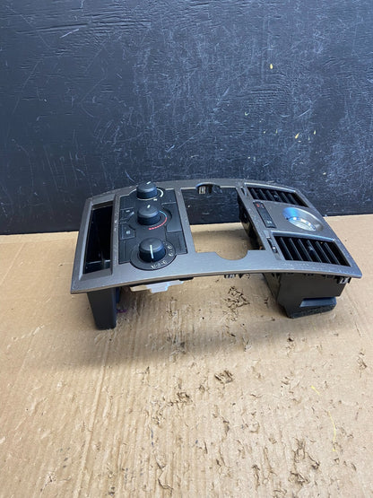 2005 to 2007 Chrysler 300 Dash Heater A/C Climate Control Radio Panel AD6973 DG2